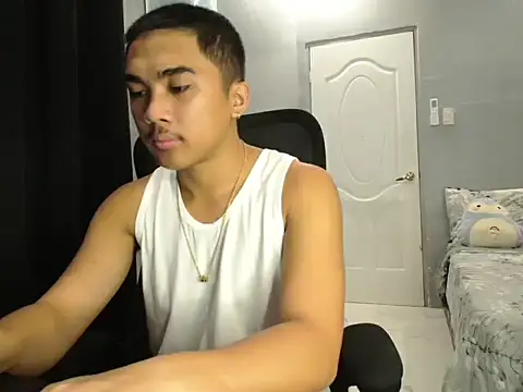 Snapshot of pinoyAdrianneXXX chatting on October 15, 2:01 am pinoyAdrianneXXX online show from October 15, 2:01 am