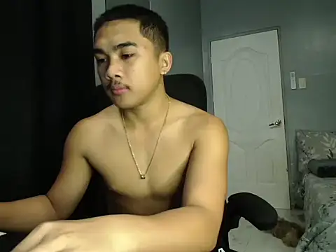 Snapshot of pinoyAdrianneXXX chatting on November 2, 2:36 am pinoyAdrianneXXX online show from November 2, 2:36 am