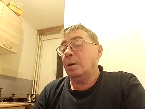 Snapshot of ColaredCuck55 chatting on January 14, 3:34 am ColaredCuck55 online show from January 14, 3:34 am