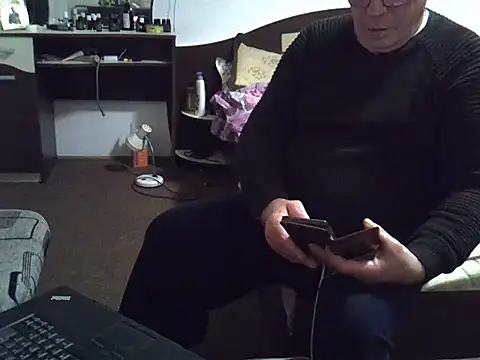 Snapshot of ColaredCuck55 chatting on January 18, 7:17 pm ColaredCuck55 online show from January 18, 7:17 pm