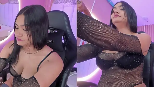 noa moon online show from November 6, 7:37 pm