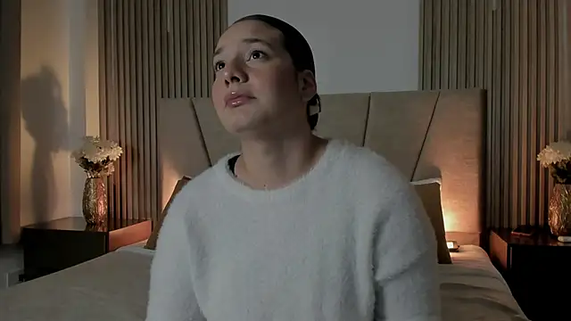 Rachell Jamess online show from September 15, 3:50 am