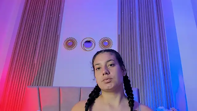 Rachell Jamess online show from October 31, 3:40 am