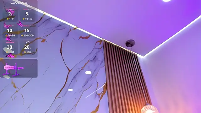 Snapshot of alissaowens_ chatting on December 22, 11:51 am alissaowens online show from December 22, 11:51 am