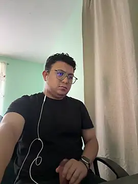 Snapshot of JaviSala chatting on June 22, 6:49 pm JaviSala online show from June 22, 6:49 pm