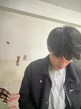 Snapshot of junjun1189 chatting on April 12, 3:55 am junjun1189 online show from April 12, 3:55 am