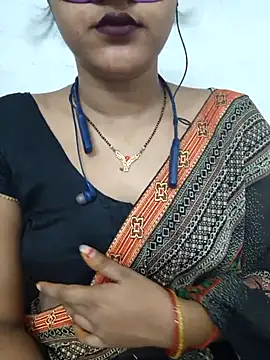 Snapshot of BEAUTY_QUE chatting on October 22, 11:32 am BEAUTY QUE online show from October 22, 11:32 am