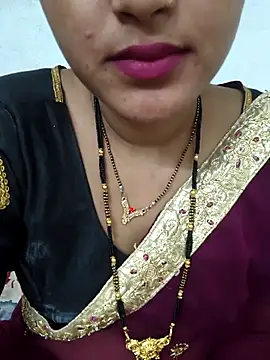 Snapshot of BEAUTY_QUE chatting on October 24, 7:16 am BEAUTY QUE online show from October 24, 7:16 am