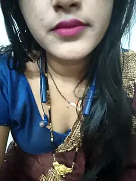 Snapshot of BEAUTY_QUE chatting on October 27, 9:08 pm BEAUTY QUE online show from October 27, 9:08 pm