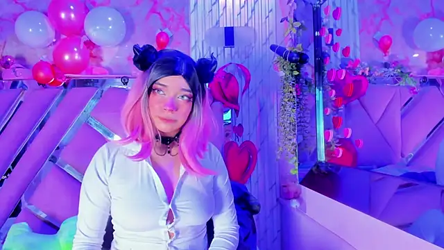 Snapshot of Akane_Hikari_ chatting on February 14, 4:31 am Akane Hikari online show from February 14, 4:31 am