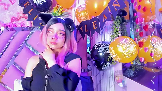 Snapshot of Akane_Hikari_ chatting on March 26, 3:01 am Akane Hikari online show from March 26, 3:01 am