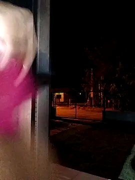 Snapshot of cicinha3657 chatting on March 15, 4:18 am cicinha3657 online show from March 15, 4:18 am