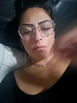 Nella 09 online show from September 18, 3:14 pm