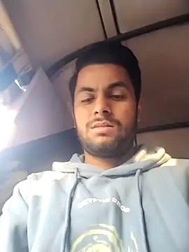 ursdreamperson online show from February 13, 2:07 am