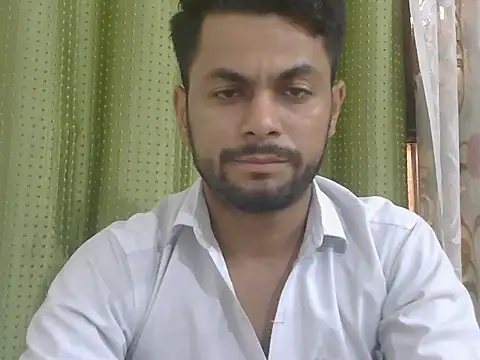 ursdreamperson online show from June 23, 1:09 pm
