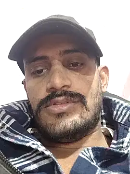 Snapshot of krishjaat43 chatting on December 20, 4:19 am krishjaat43 online show from December 20, 4:19 am