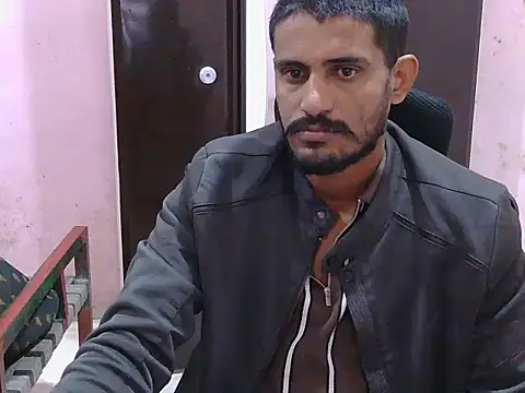 Snapshot of krishjaat43 chatting on January 7, 8:44 pm krishjaat43 online show from January 7, 8:44 pm