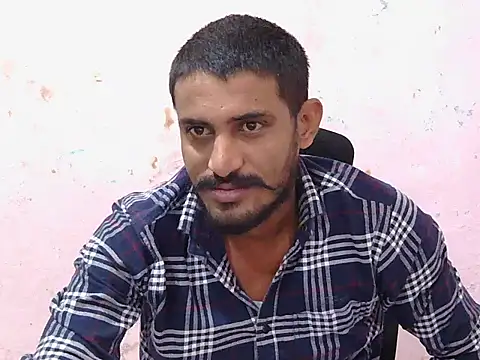 Snapshot of krishjaat43 chatting on January 10, 9:41 pm krishjaat43 online show from January 10, 9:41 pm