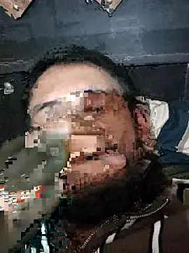 Snapshot of krishjaat43 chatting on February 7, 3:54 am krishjaat43 online show from February 7, 3:54 am