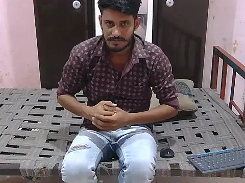 krishjaat43 online show from May 11, 5:43 pm