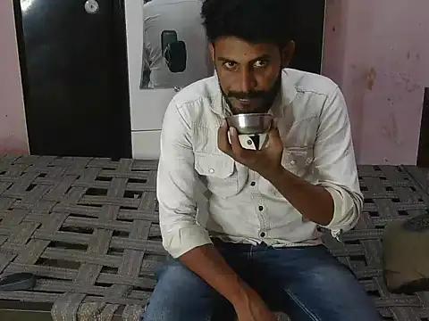 krishjaat43 online show from May 14, 11:50 am