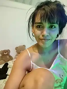 Snapshot of angelly__kate chatting on March 11, 4:18 am angelly kate online show from March 11, 4:18 am