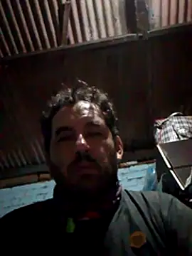 Snapshot of Lujor chatting on April 28, 3:00 am Lujor online show from April 28, 3:00 am
