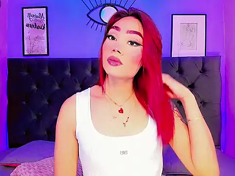 TifanyGabriela online show from February 5, 12:43 pm