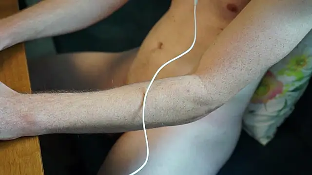 vibewithmee online show from October 16, 12:28 pm