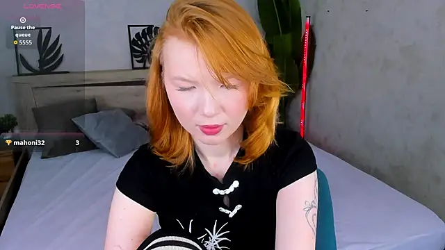 Anna Patterson online show from May 4, 9:27 am