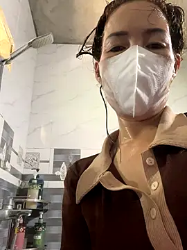 Snapshot of Old_girl chatting on September 28, 4:07 am Old girl online show from September 28, 4:07 am