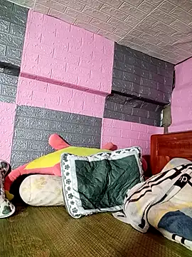 Snapshot of Old_girl chatting on September 29, 6:51 am Old girl online show from September 29, 6:51 am