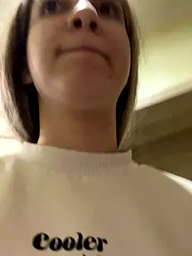 Snapshot of yourfavpsy_ chatting on January 13, 1:05 pm yourfavpsy online show from January 13, 1:05 pm