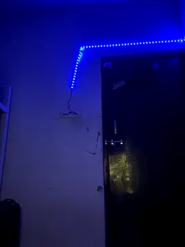 FitNhot sam online show from September 20, 11:33 am