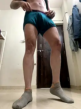 FitNhot sam online show from September 22, 6:10 pm