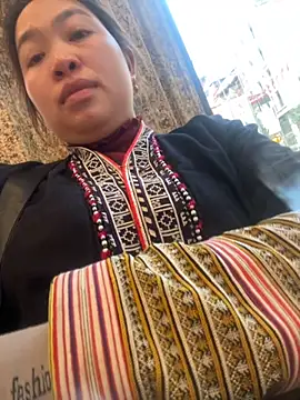 Nhung584 online show from November 16, 9:48 am