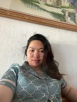 Nhung584 online show from May 16, 8:44 am