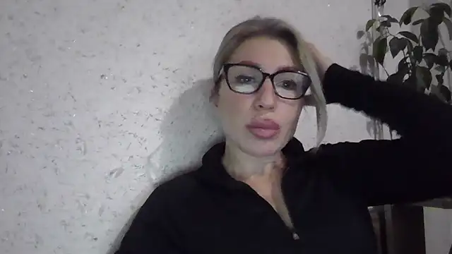 fox red lady7 online show from December 20, 10:22 am