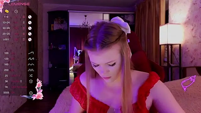 Jenny Skinner20 online show from October 18, 3:13 pm