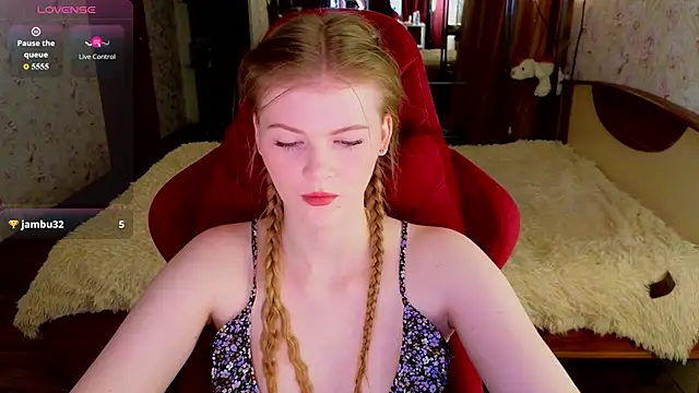 Jenny Skinner20 online show from May 3, 6:03 pm