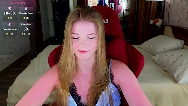 Snapshot of Jenny_Skinner20 chatting on June 22, 8:28 pm Jenny Skinner20 online show from June 22, 8:28 pm
