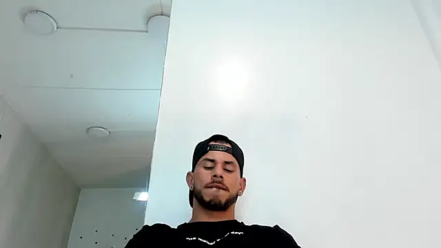 dylan jacobx online show from May 12, 4:04 pm