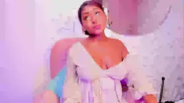 Emmadancer online show from November 21, 11:36 pm