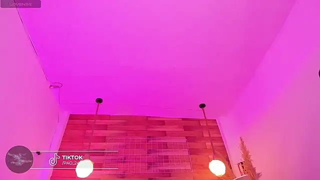 Emily brown04 online show from March 13, 5:47 am