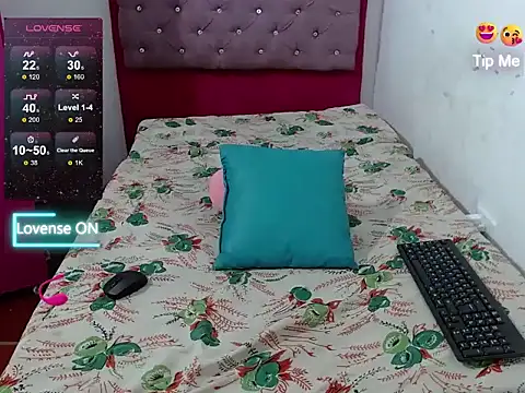 05melany online show from September 24, 1:53 am