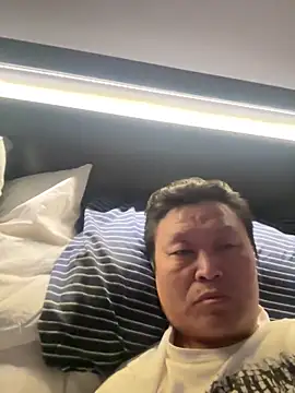 Snapshot of tashaninlife chatting on November 24, 11:59 pm tashaninlife online show from November 24, 11:59 pm