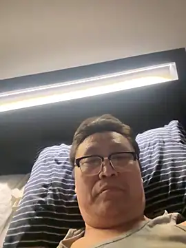 Snapshot of tashaninlife chatting on November 29, 4:15 am tashaninlife online show from November 29, 4:15 am