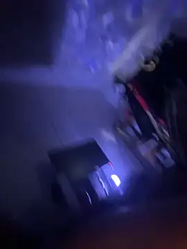 tyrek5051 online show from November 24, 9:03 pm