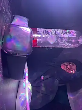 tyrek5051 online show from December 17, 5:57 am