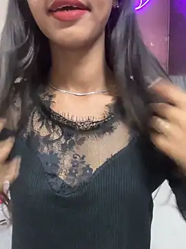 Snapshot of Desire_Zoya chatting on February 8, 2:42 pm Desire Zoya online show from February 8, 2:42 pm